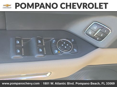 Used 2023 Ford Expedition Max Limited image 19