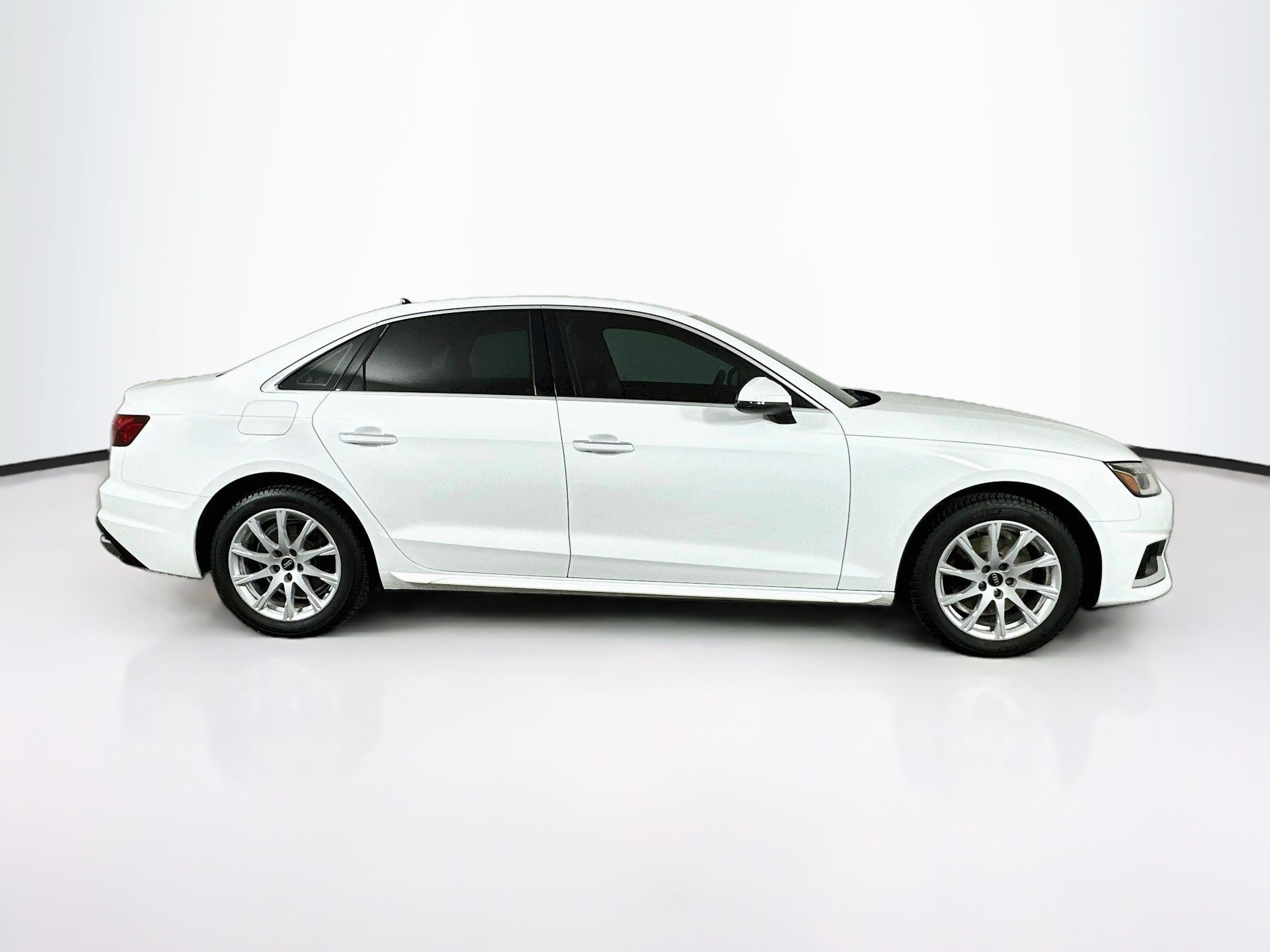 Used 2023 Audi A4 2.0T Premium w/ Convenience Package AWD/4WD image 10