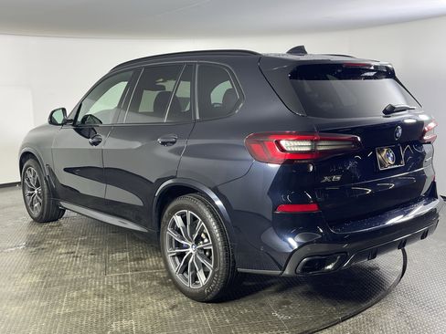 Used 2021 BMW X5 xDrive40i w/ M Sport Package image 6