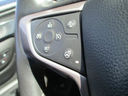 Used 2022 GMC Terrain AT4 w/ Infotainment Package II image 32