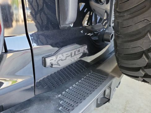 Used 2023 Ford Bronco Raptor AWD/4WD image 8