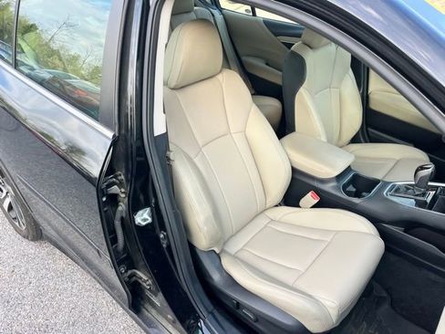 Certified 2022 Subaru Legacy Limited image 15