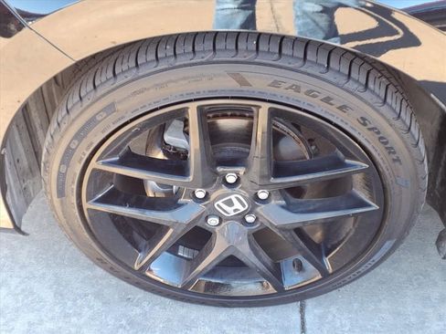 Used 2023 Honda Civic Sport image 21