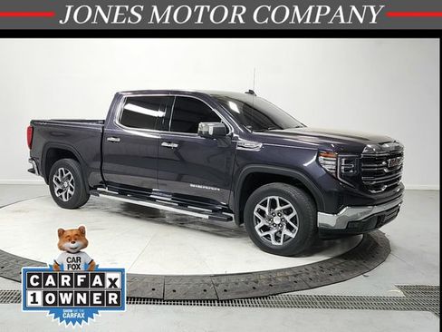 Used 2023 GMC Sierra 1500 SLT w/ SLT Premium Package AWD/4WD image 1