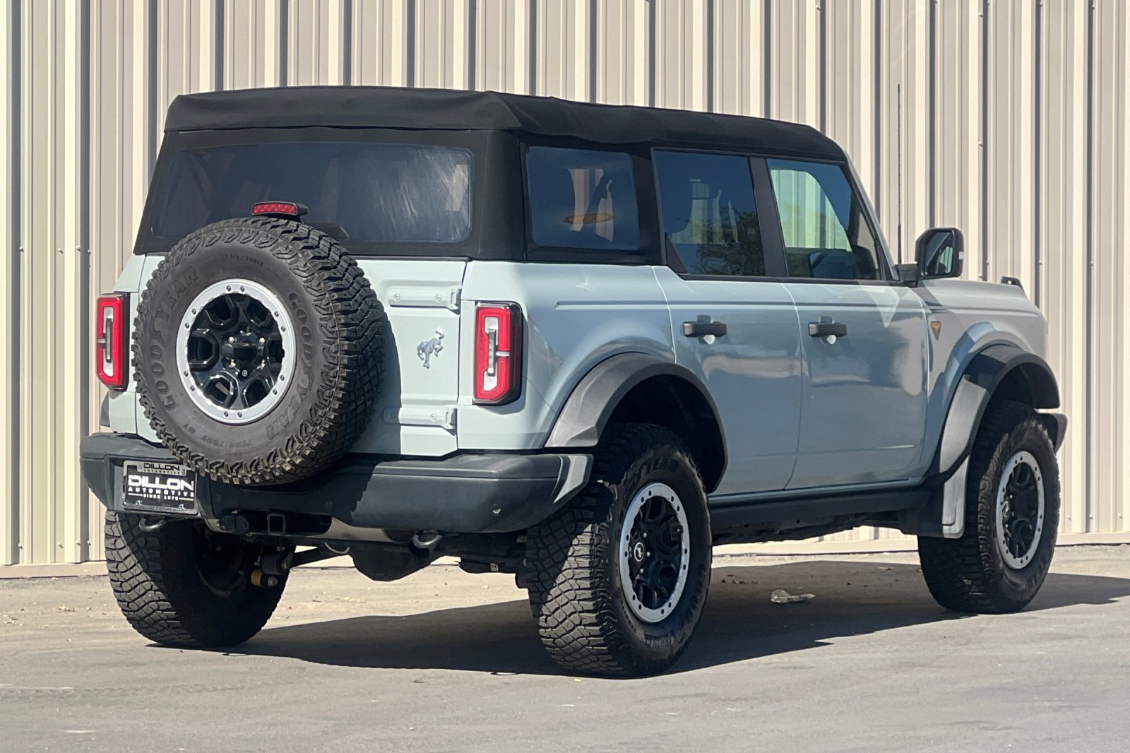 Used 2023 Ford Bronco Badlands AWD/4WD image 7