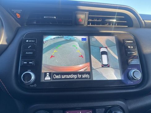Certified 2023 Nissan Kicks SR w/ SR Premium Package image 31
