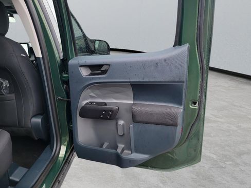 Used 2025 Ford Maverick XL w/ Equipment Group 101A image 30