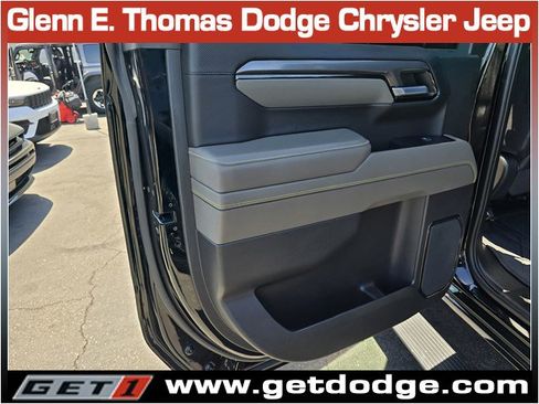 Used 2022 Chevrolet Silverado 1500 ZR2 w/ Technology Package AWD/4WD image 27
