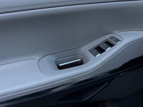 New 2026 Lincoln Navigator Reserve AWD/4WD image 38
