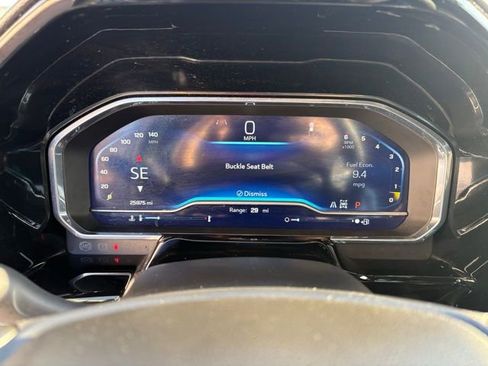 Used 2023 Chevrolet Silverado 1500 RST image 13