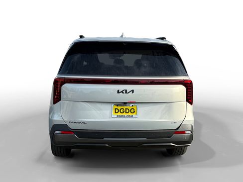 New 2026 Kia Carnival SX Prestige image 4