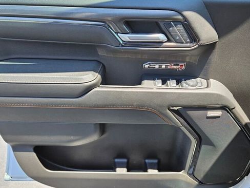 Used 2024 GMC Sierra 1500 AT4 w/ AT4 Preferred Package image 29