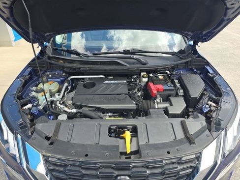Used 2023 Nissan Rogue Platinum AWD/4WD image 47