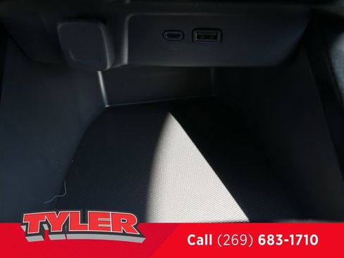 New 2025 Chevrolet Trax LT w/ Driver Confidence Package image 33