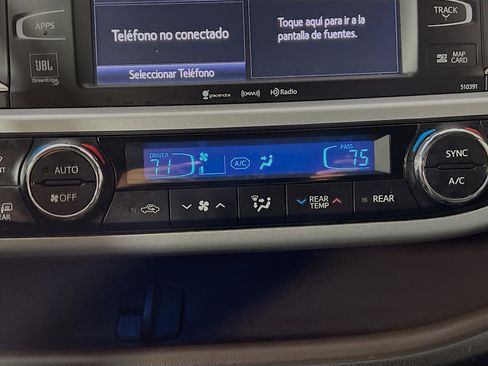 Used 2019 Toyota Highlander Limited image 26