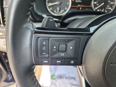 Used 2023 Nissan Pathfinder SV w/ Cargo Package AWD/4WD image 18