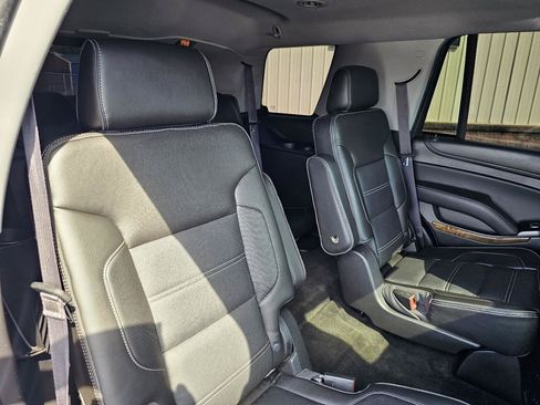 Used 2016 GMC Yukon Denali w/ Open Road Package AWD/4WD image 25