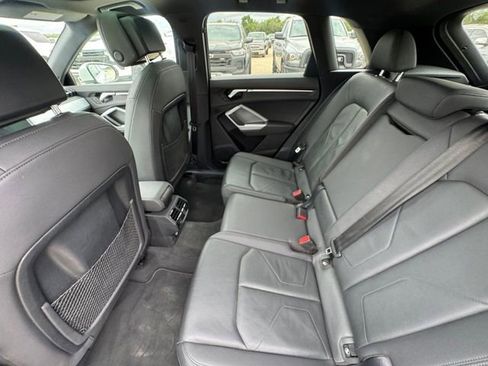 Used 2021 Audi Q3 2.0T Premium image 28
