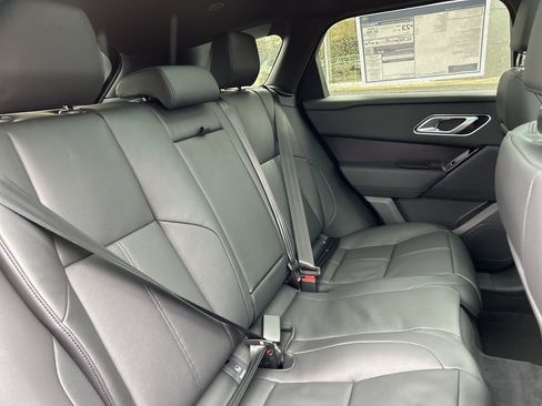 New 2026 Land Rover Range Rover Velar Dynamic SE image 18