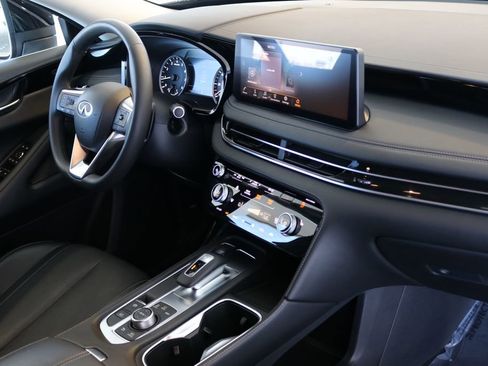 Certified 2025 INFINITI QX60 Pure image 43