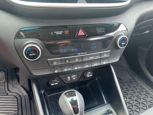Used 2021 Hyundai Tucson SEL FWD image 21