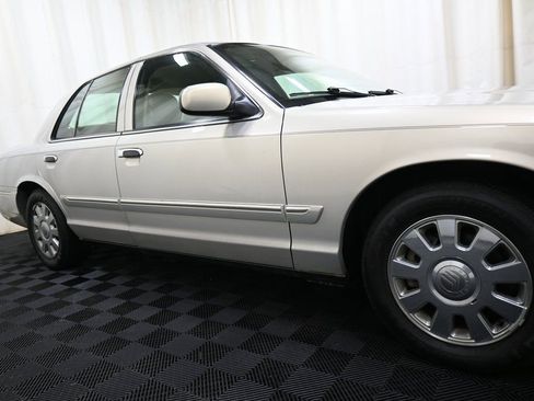 Used 2008 Mercury Grand Marquis LS image 13