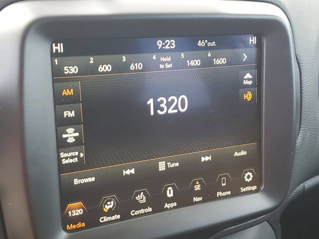 Used 2023 Jeep Renegade Limited AWD/4WD image 20
