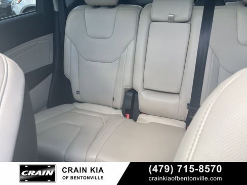 Used 2021 Ford Edge Titanium w/ Equipment Group 301A AWD/4WD image 17