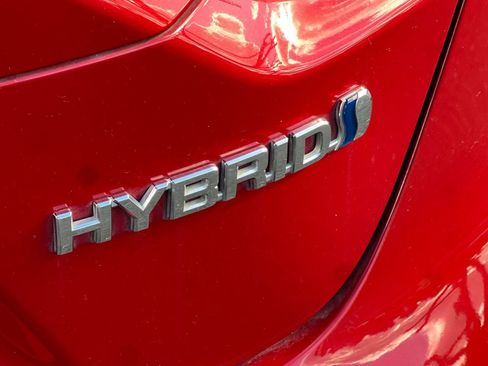 Certified 2021 Toyota Corolla LE image 34