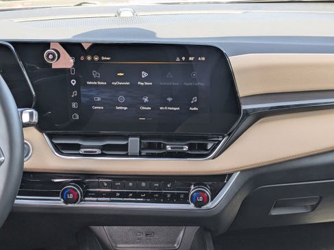 New 2026 Chevrolet Equinox ACTIV AWD/4WD image 17