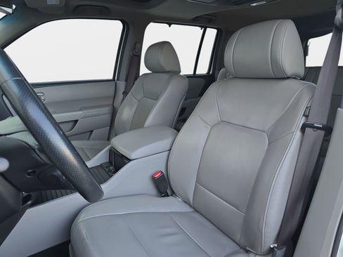 Used 2015 Honda Pilot Touring image 18