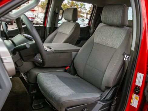 Used 2022 Ford F150 XLT w/ Trailer Tow Package image 13