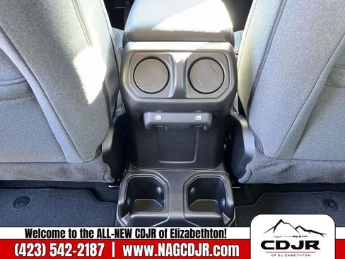 New 2026 Jeep Gladiator Sport image 17