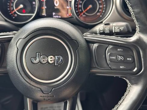 Used 2021 Jeep Wrangler Sport AWD/4WD image 21