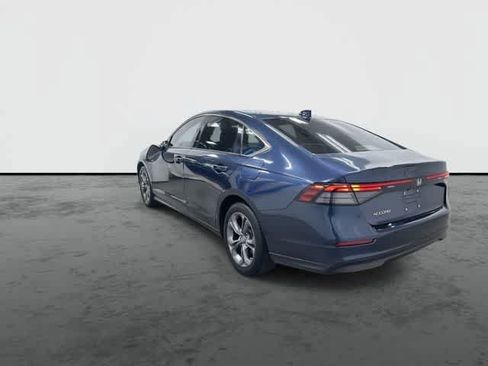 Used 2023 Honda Accord EX image 2