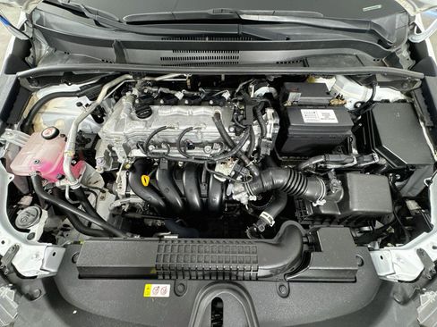 Certified 2022 Toyota Corolla LE FWD image 28