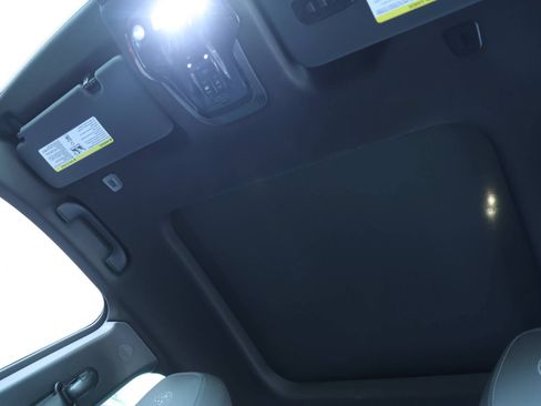 New 2024 Alfa Romeo Tonale Ti AWD/4WD image 17