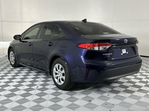 Used 2024 Toyota Corolla LE image 6