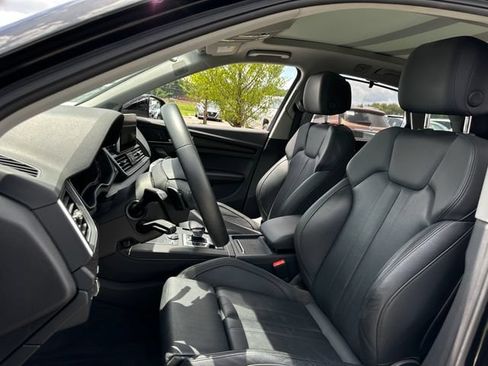 Used 2020 Audi Q5 e Prestige w/ Prestige Package AWD/4WD image 13
