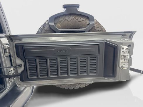 Used 2023 Jeep Wrangler Willys image 77