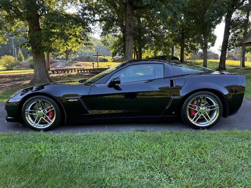 Used 2008 Chevrolet Corvette Z06 w/ Preferred Equipment Group RWD image 18