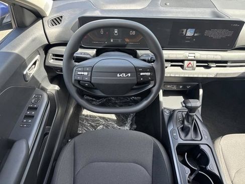 New 2026 Kia K4 FWD image 13