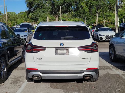 Used 2022 BMW X3 xDrive30i w/ Premium Package 2 (ZPA) AWD/4WD image 4