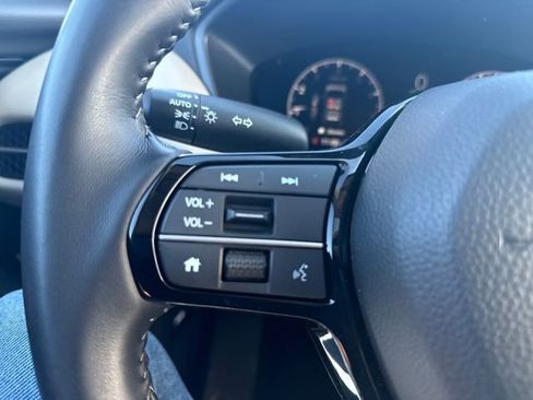 Certified 2025 Honda HR-V EX-L image 25