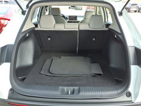 Used 2023 Honda HR-V LX image 11