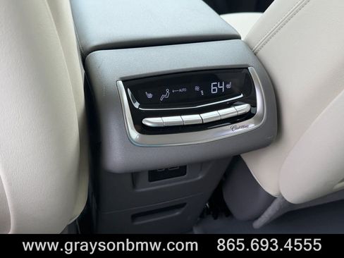 Used 2024 Cadillac XT6 Premium Luxury w/ Technology Package FWD image 19