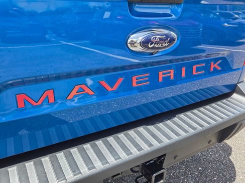 Used 2022 Ford Maverick Lariat FWD image 15