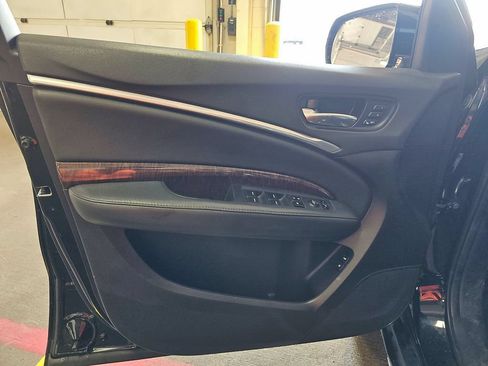 Used 2019 Acura MDX SH-AWD image 15