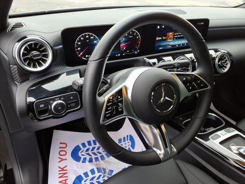 Certified 2025 Mercedes-Benz CLA 250 4MATIC image 16