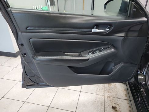 Used 2024 Nissan Altima 2.5 SV image 36